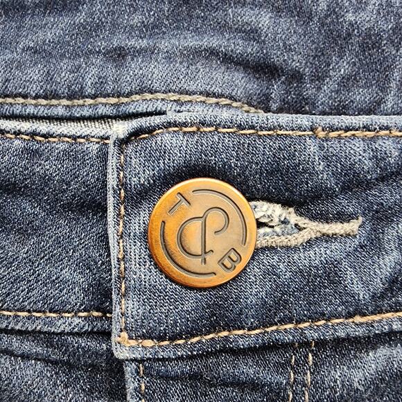 Treasure & Bond Shorts Womens 28 Blue Mid Rise Skinny Cuffed Denim Stretch - Picture 2 of 11